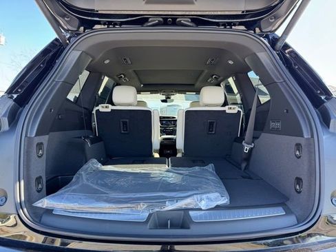 New 2025 Cadillac XT6 Sport w/ Technology Package image 34