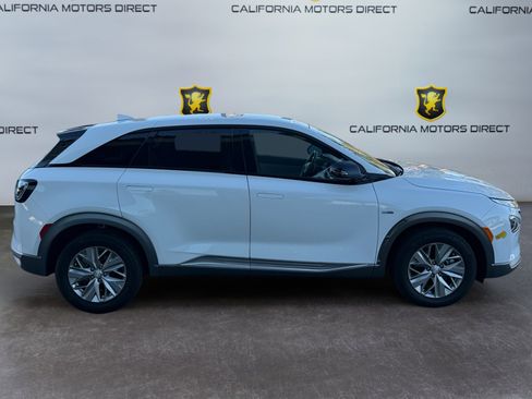 Used 2022 Hyundai Nexo Blue image 6