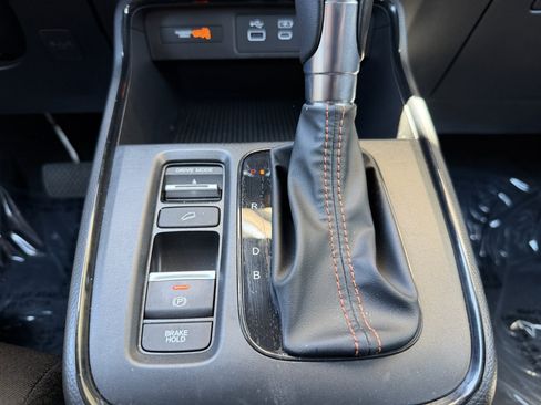 Used 2025 Honda CR-V Sport image 25