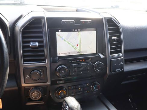Used 2017 Ford F150 XLT w/ Equipment Group 302A Luxury AWD/4WD image 28