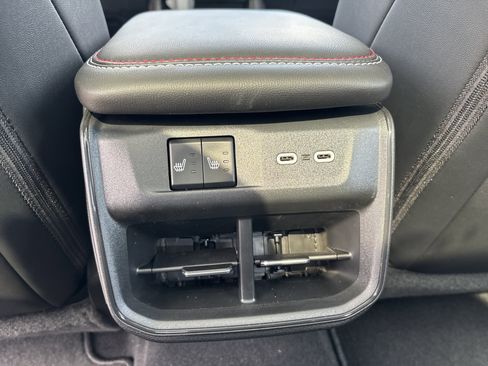 New 2026 Dodge Charger R/T AWD/4WD image 19