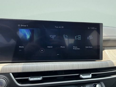 Used 2025 Hyundai Sonata SEL FWD image 24