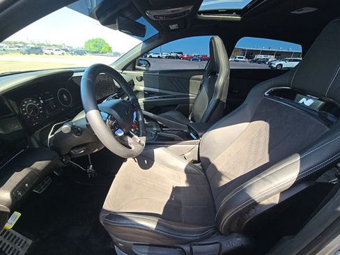 Used 2026 Hyundai Elantra N FWD image 5