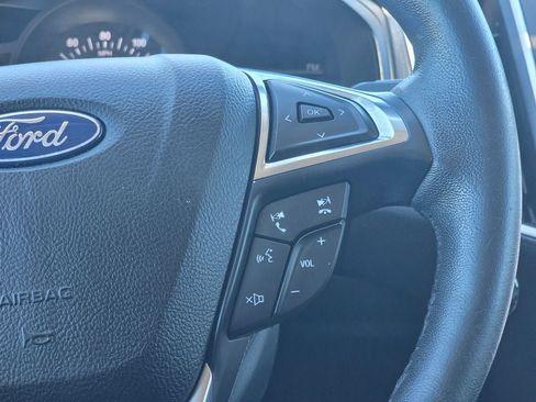 Used 2022 Ford Edge SEL AWD/4WD image 20