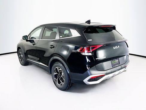 Used 2025 Kia Sportage LX image 5