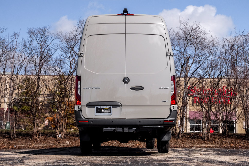 Used 2026 Mercedes-Benz Sprinter 2500 image 8