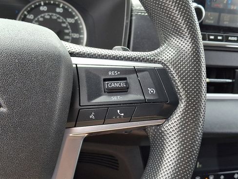 Used 2022 Mitsubishi Outlander ES AWD/4WD image 27