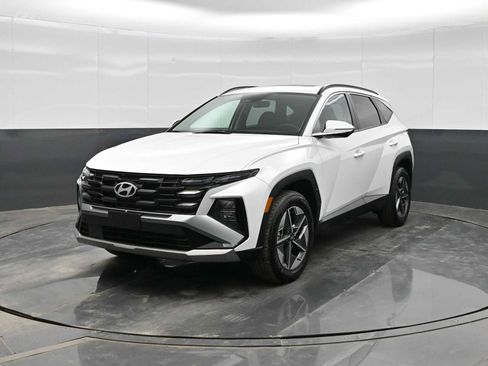 Certified 2025 Hyundai Tucson SEL image 4