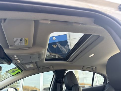 Used 2025 MAZDA MAZDA3 s image 47