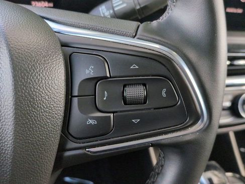 Used 2025 Buick Envista Sport Touring FWD image 23