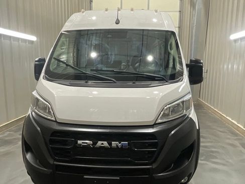 Used 2024 RAM ProMaster 3500 w/ Premium Convenience Group FWD image 5