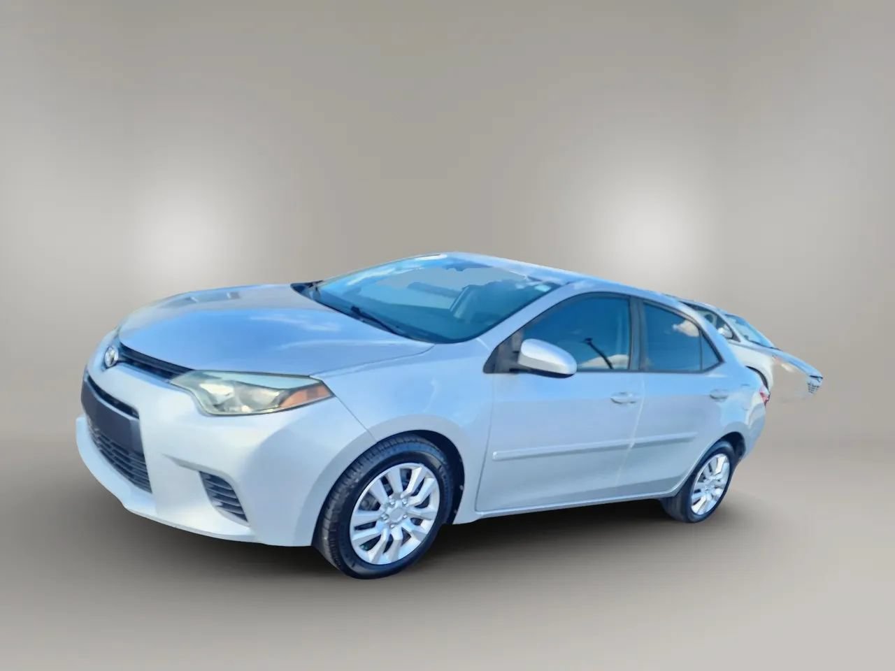 Used 2015 Toyota Corolla LE FWD image 12