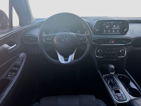 Used 2019 Hyundai Santa Fe SEL image 18