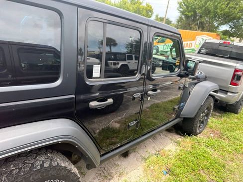 Used 2023 Jeep Wrangler Unlimited AWD/4WD image 7