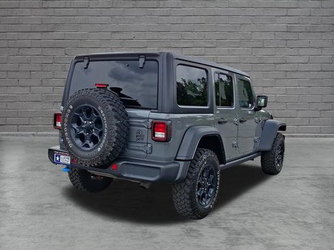 Used 2023 Jeep Wrangler Unlimited w/ Cold Weather Group AWD/4WD image 11