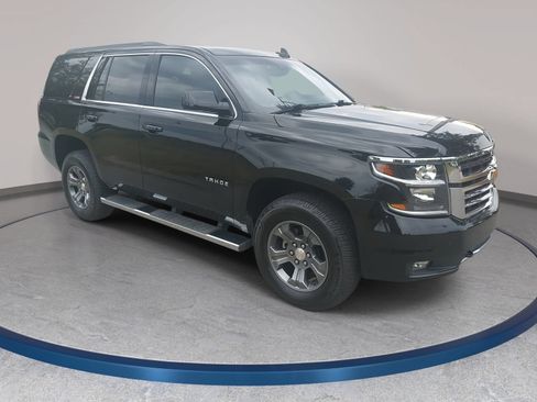 Used 2015 Chevrolet Tahoe LT AWD/4WD image 3