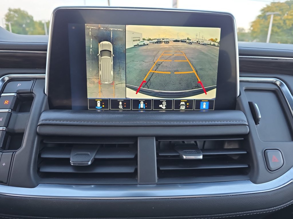Used 2022 Chevrolet Tahoe LT w/ LT Signature Plus Package AWD/4WD image 28