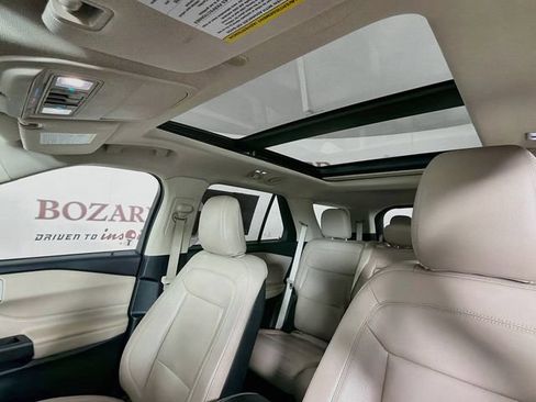 Certified 2020 Ford Explorer XLT w/ Equipment Group 202A AWD/4WD image 27