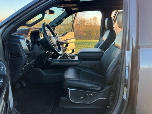 Used 2023 Ford F150 Lariat w/ Equipment Group 502A High image 18