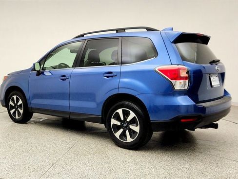 Used 2017 Subaru Forester 2.5i Limited w/ Popular Package #2 AWD/4WD image 7