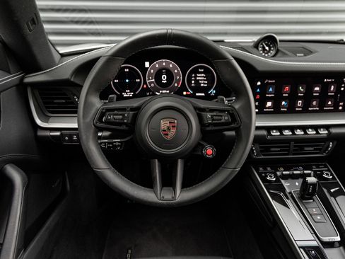 Certified 2025 Porsche 911 Carrera S RWD image 18