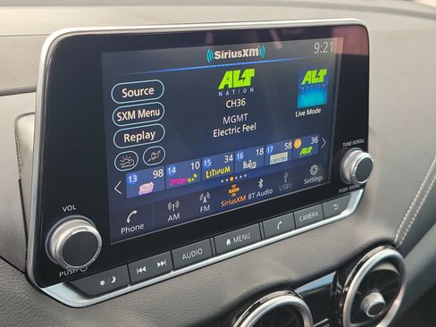 Certified 2023 Nissan Sentra SV image 28