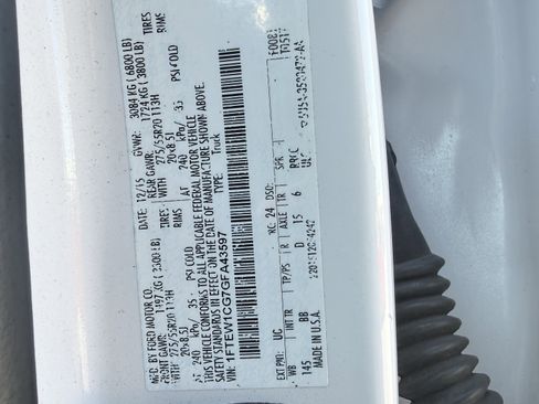 Used 2016 Ford F150 Platinum w/ Equipment Group 701A Luxury image 66