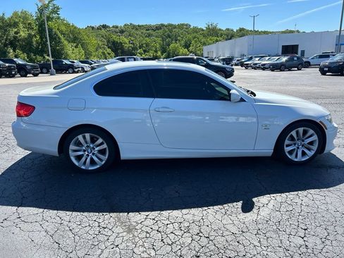 Used 2012 BMW 328i xDrive Coupe AWD/4WD image 4