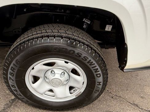 Used 2020 Toyota Tacoma SR image 35