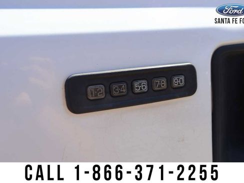 Used 2006 Ford F250 Lariat AWD/4WD image 9