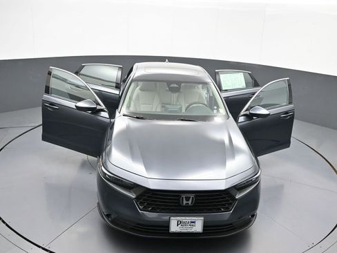 Certified 2024 Honda Accord EX image 47