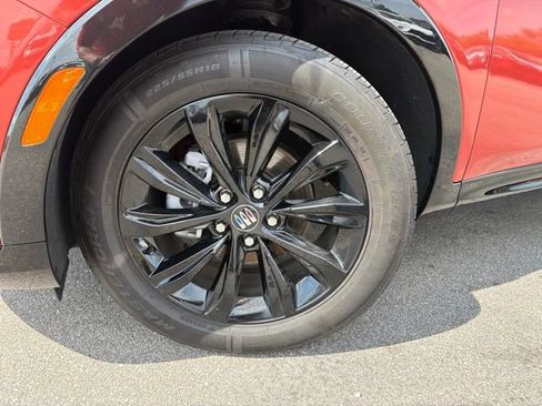 Certified 2024 Buick Envista Sport Touring w/ Convenience I Package FWD image 9