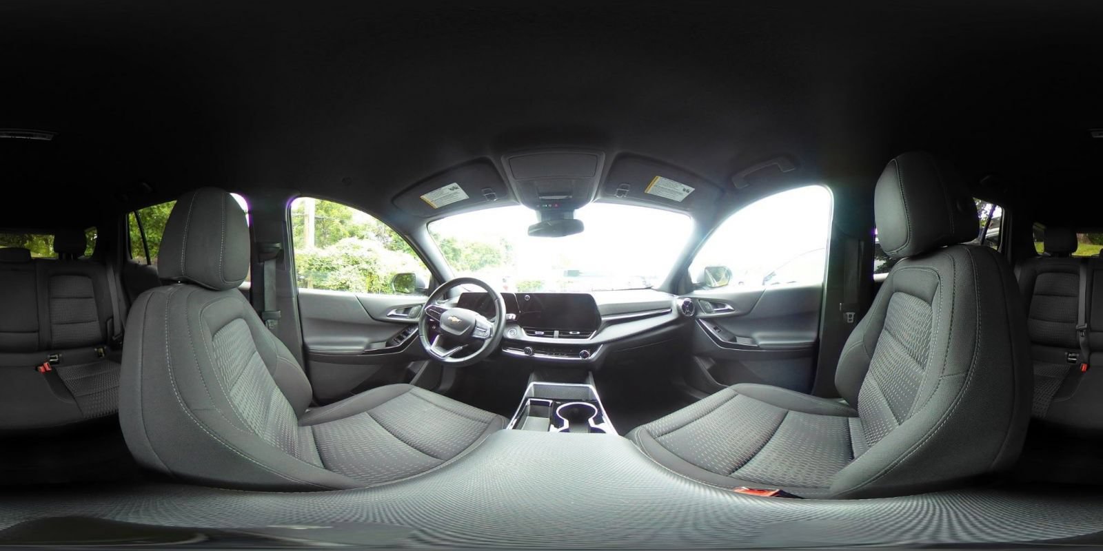 Used 2025 Chevrolet Equinox LT FWD image 42