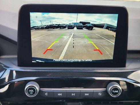 Certified 2025 Ford Escape ST-Line FWD image 17