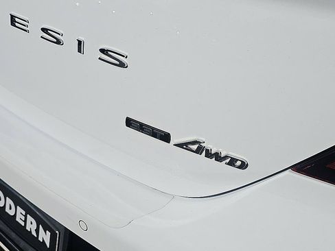 Used 2025 Genesis G70 3.3T Advanced w/ Sport Prestige Package AWD/4WD image 9