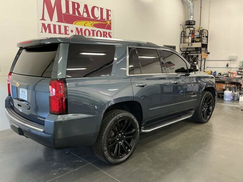 Used 2019 Chevrolet Tahoe Premier AWD/4WD image 7