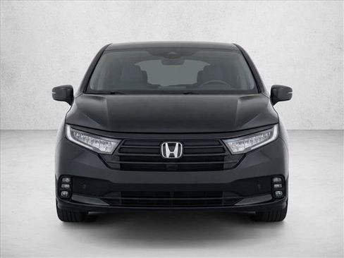 Used 2024 Honda Odyssey Sport image 2