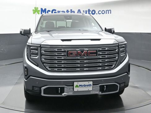 New 2026 GMC Sierra 1500 Denali w/ Technology Package image 3