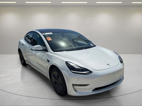 Used 2023 Tesla Model 3 Standard Range RWD image 26