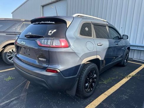 Used 2021 Jeep Cherokee Latitude Plus AWD/4WD image 9