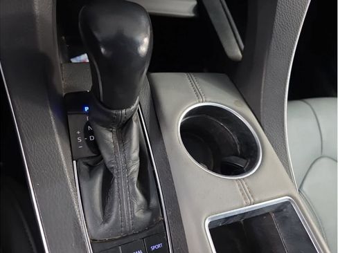 Used 2021 Toyota Avalon XLE image 26