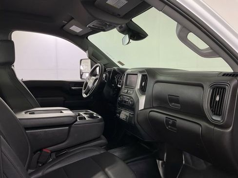 Used 2024 Chevrolet Silverado 3500 W/T image 29