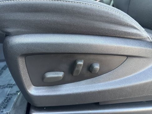 Used 2015 Chevrolet Silverado 1500 LT w/ LT Convenience Package image 34