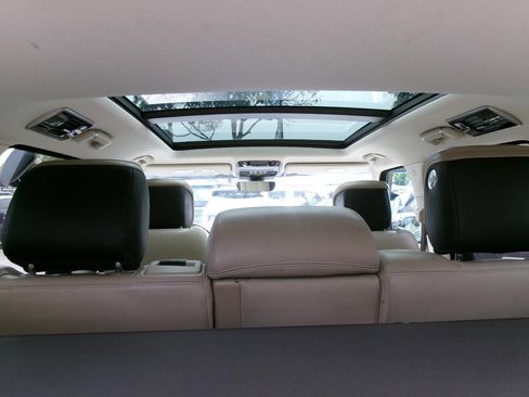 Used 2019 Land Rover Range Rover HSE AWD/4WD image 17