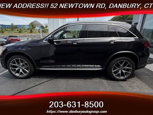 Used 2022 Mercedes-Benz GLC 300 4MATIC image 2
