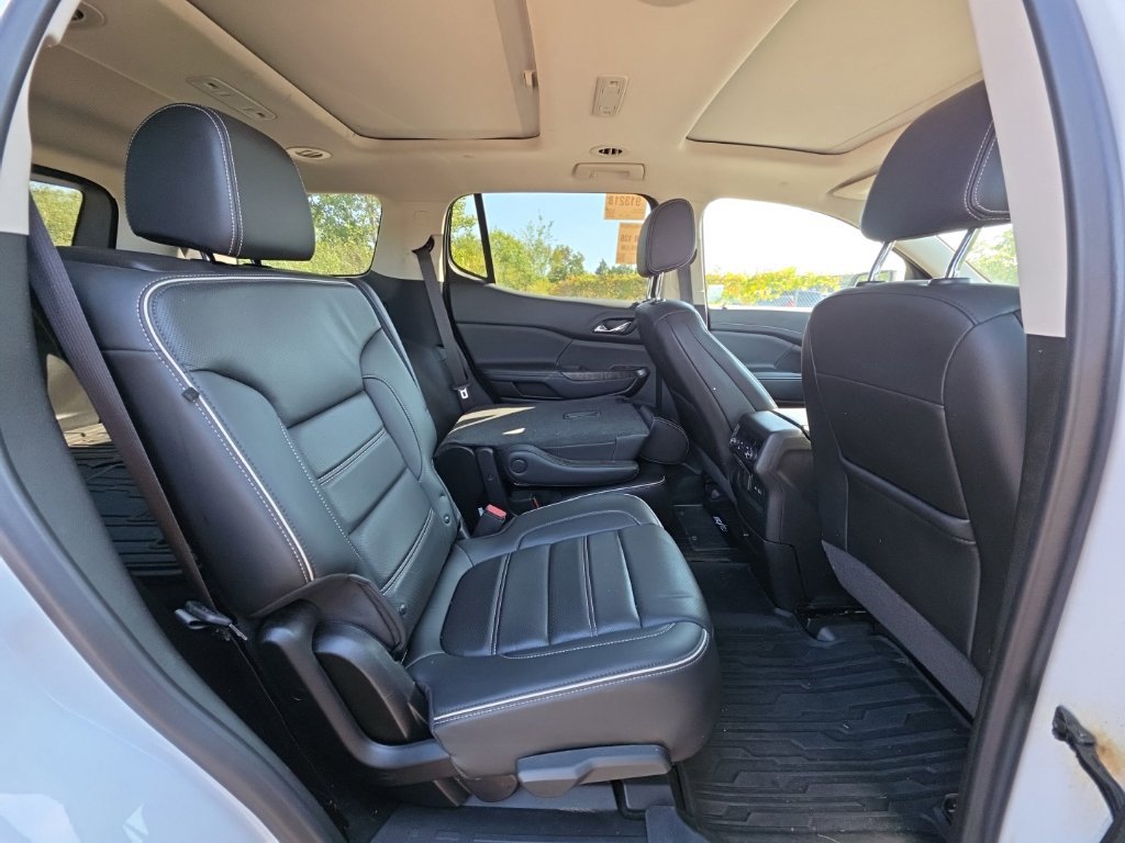 Used 2021 GMC Acadia Denali w/ GMC Pro Grade Package AWD/4WD image 5