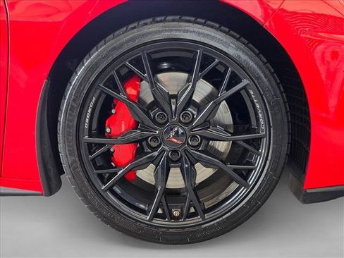 Used 2023 Chevrolet Corvette Stingray Preferred Cpe w/ Z51 Performance Package RWD image 23
