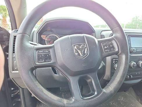 Used 2017 RAM 1500 Express w/ Black Ram 1500 Express Group image 14