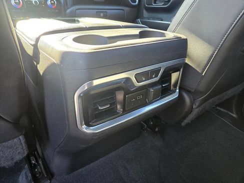Used 2021 GMC Sierra 1500 AT4 w/ AT4 Value Package AWD/4WD image 13