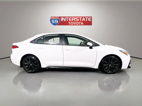 Certified 2023 Toyota Corolla SE FWD image 8